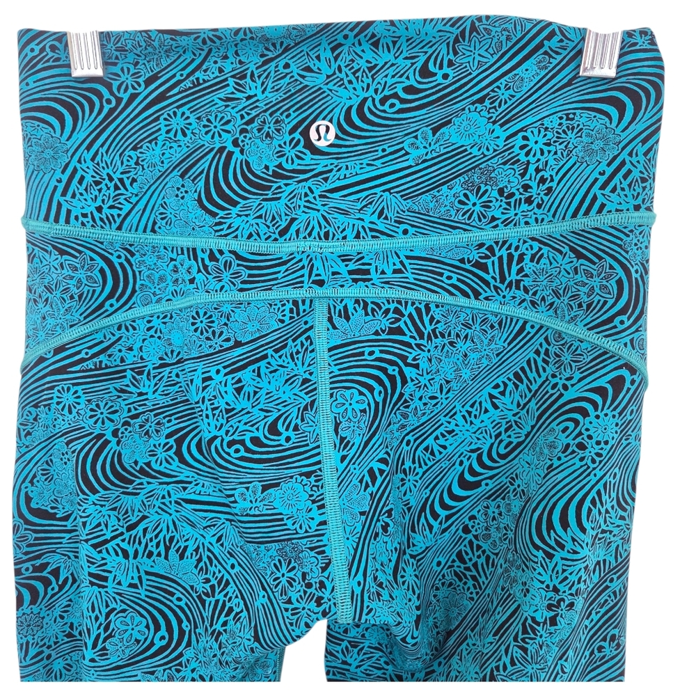 Lululemon In Movement Crop Leggings Womens 6 Everlux 19 Kitakami Green Black - Picture 10 of 13
